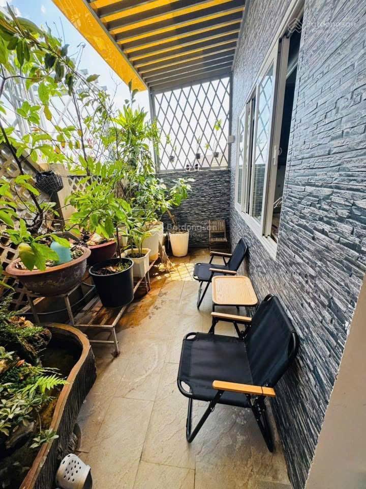 Cần bán căn penhouse khu chung cư gia hoà, q9 cũ