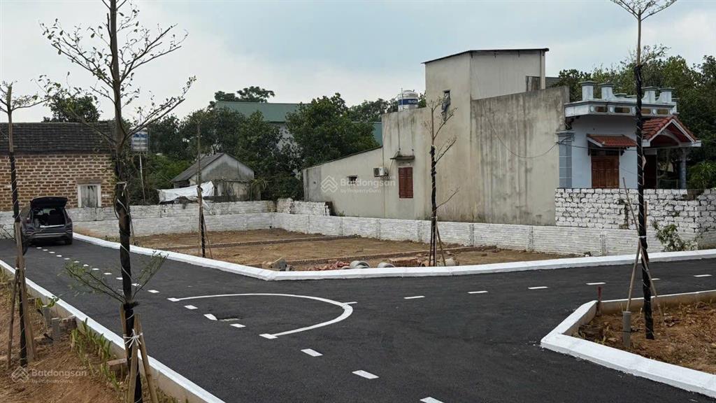 Bán gấp tại láng hòa lạc, 2,342 tỷ, 102 m2, hàng hiếm cổ đông, tx sơn tây (đoài phương, hà nội)