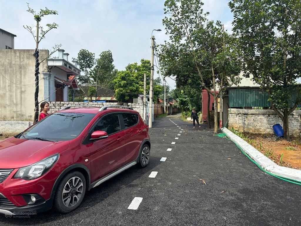 Bán gấp tại láng hòa lạc, 2,342 tỷ, 102 m2, hàng hiếm cổ đông, tx sơn tây (đoài phương, hà nội)