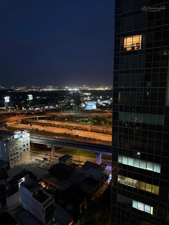 Chính chủ bán căn hộ the vista an phú view sông trực diện sổ hồng sẵn đang cho nn thuê