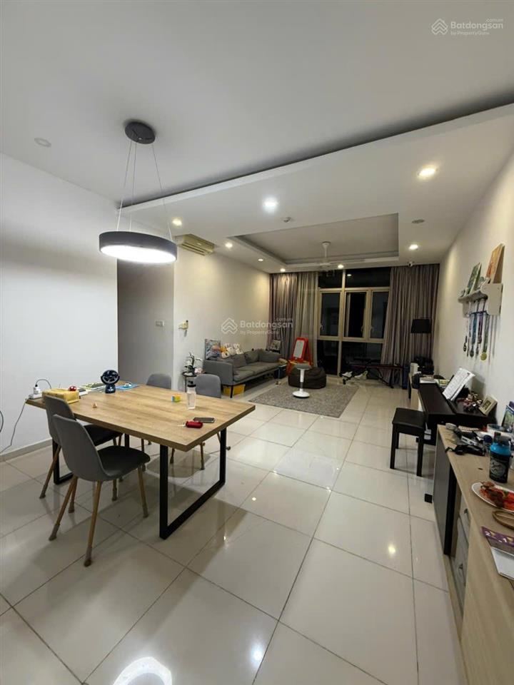 Chính chủ bán căn hộ the vista an phú view sông trực diện sổ hồng sẵn đang cho nn thuê