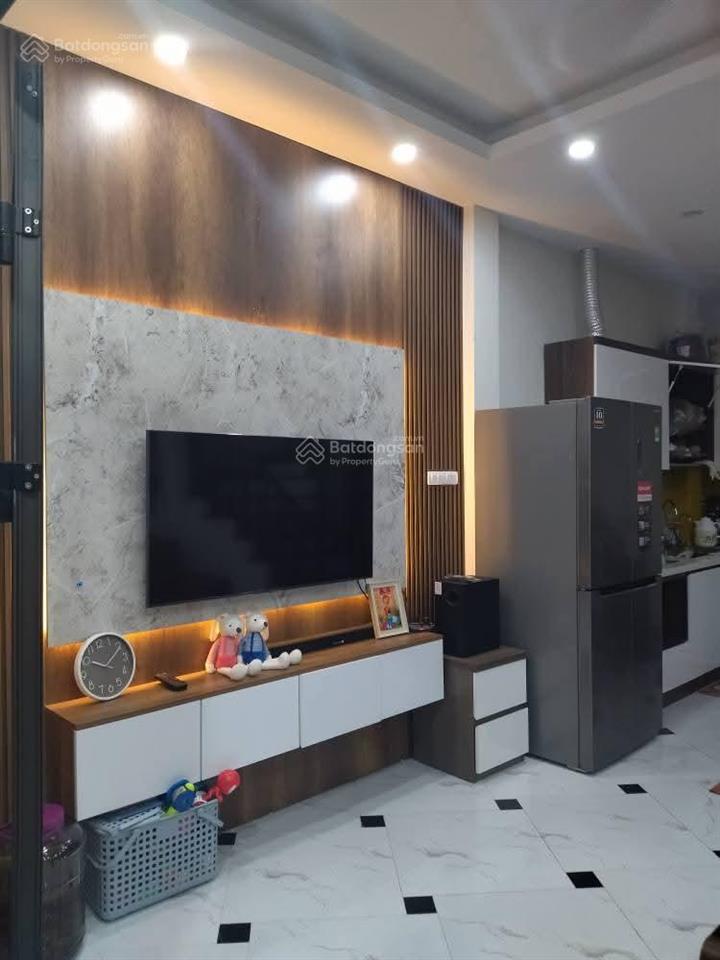 Cho thuê nhà riêng tại ngách 269 ngõ quỳnh, 15 triệu vnd, 31.2m2, 3pn, 4wc