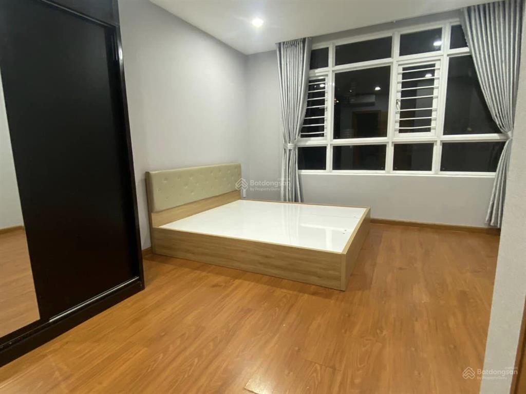 Bán ch 3pn, 2wc, 108m2 giá ưu đãi 5.5 tỷ tại him lam chợ lớn, quận 6, có sổ hồng,  0919 335 ***