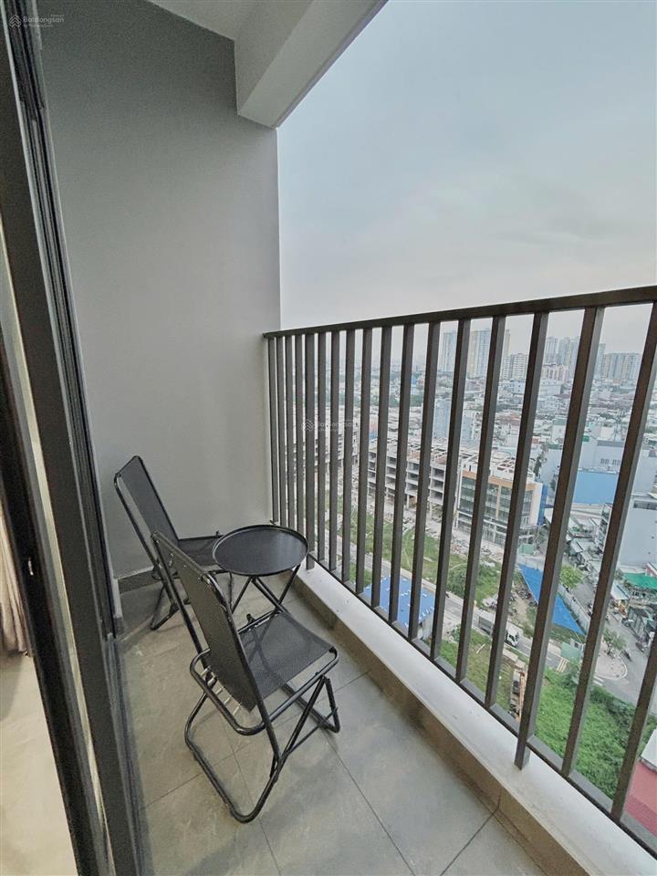 Bán căn hộ chung cư 1pn, 1wc ở res 11, lạc long quân, q11, 3,63 tỷ, 50m2, có sổ hồng, 0919 335 ***