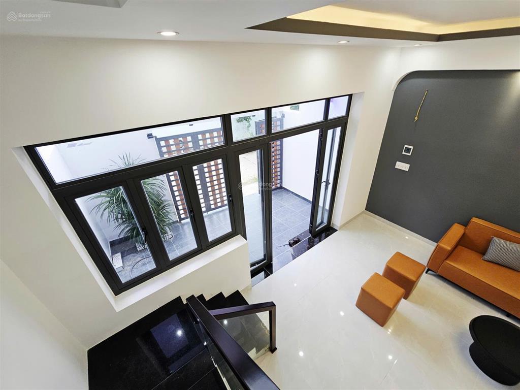 Nhà 2 tầng đường thông tin, xã diên an