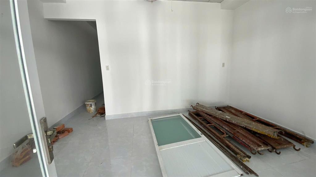 Hẻm lương định của đường thông phú nông