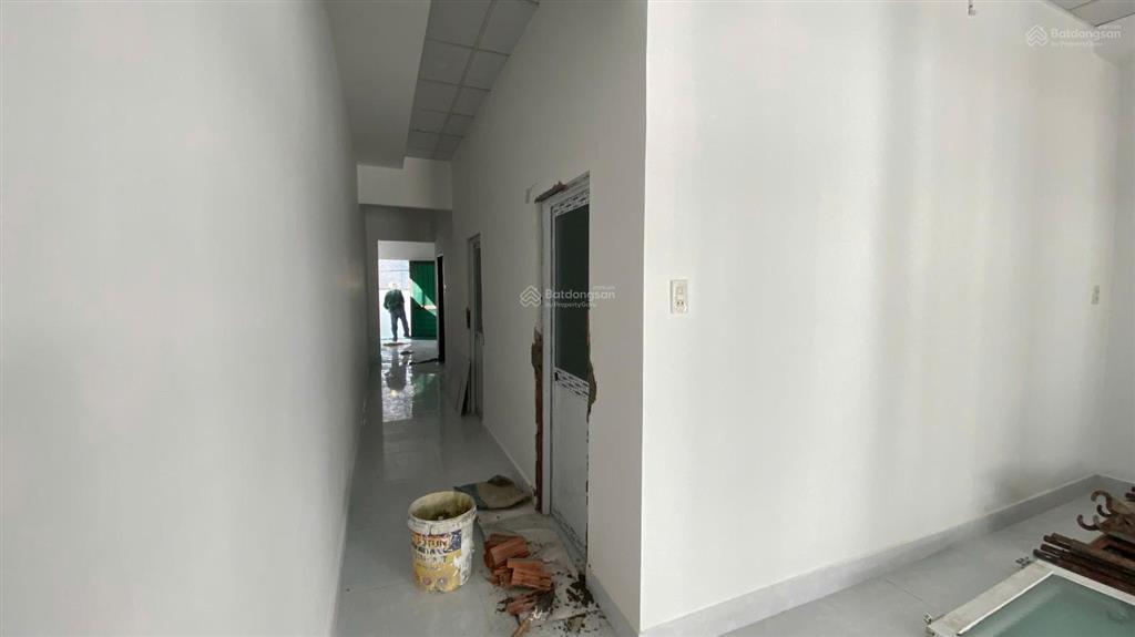 Hẻm lương định của đường thông phú nông