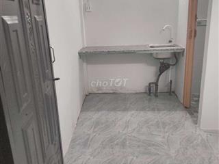 Phòng Cho Thuê gần Emart Phan Huy Ích 