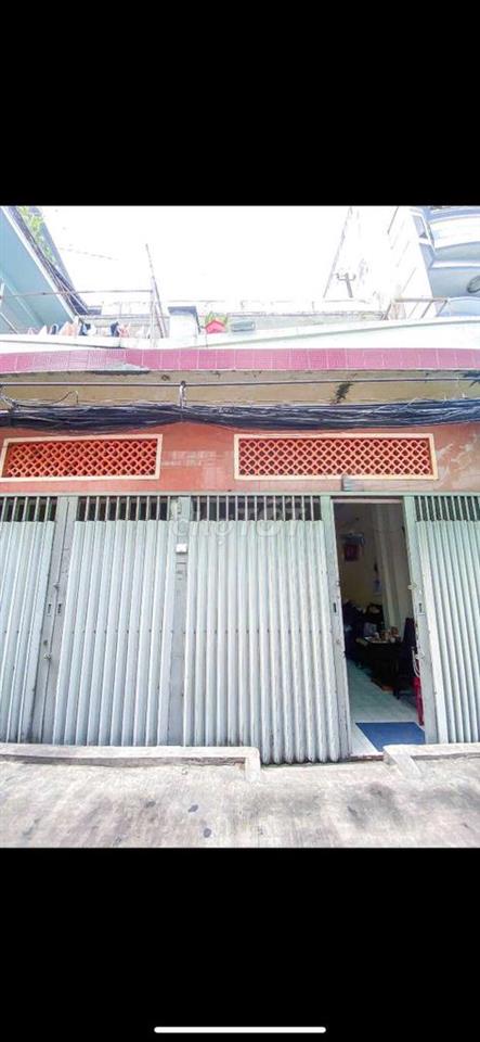 CẦN BÁN NHÀ NGAY TRUNG TÂM Q3