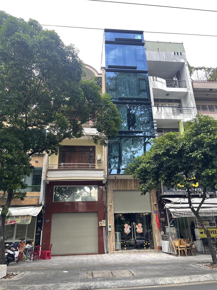 Mặt tiền hùng vương 4.5x16m, nhà 5 tầng vỉa hè rộng 8m gần an đông plaza, vị trí đẹp giá 22 tỷ tl