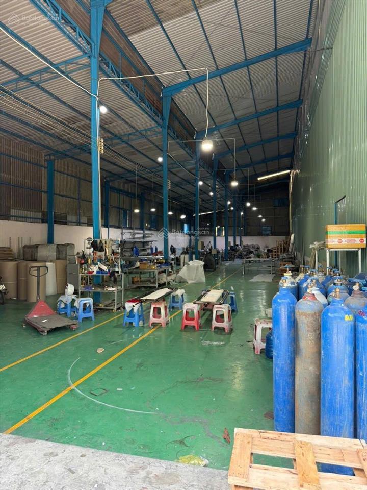 Chính chủ cho thuê xưởng hà huy giáp p thạnh lọc.dt 650m