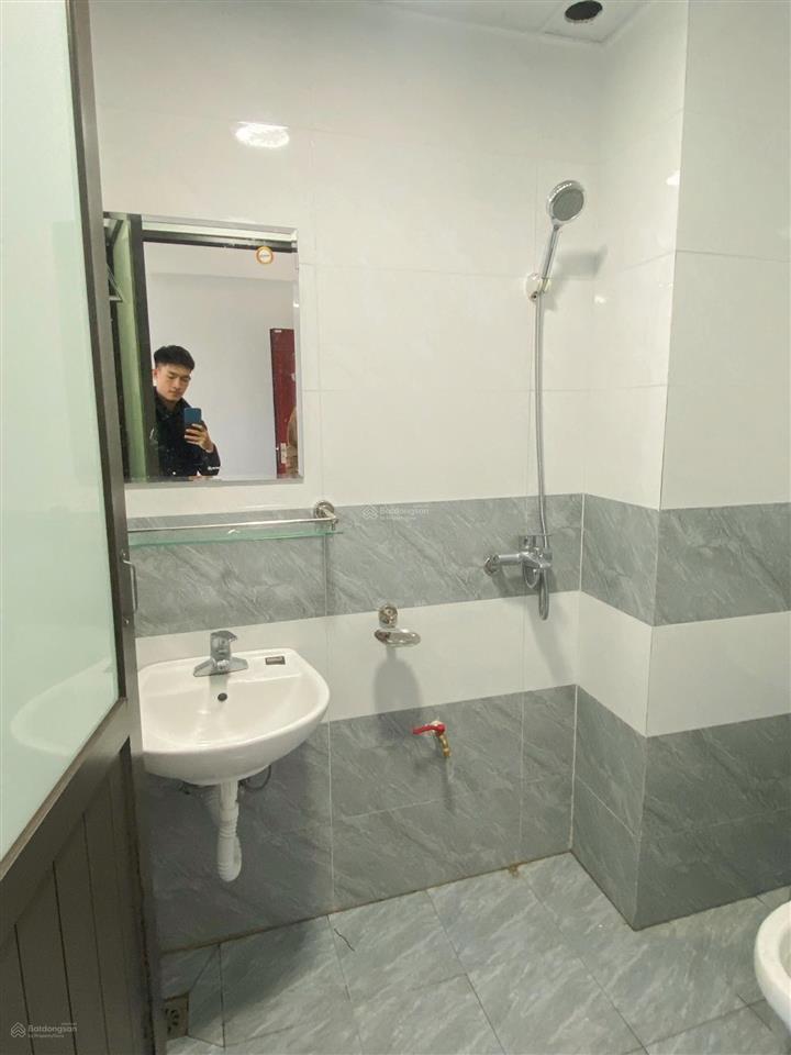 Phòng ban công thoáng 32 nguyễn đạo an, phú diễn