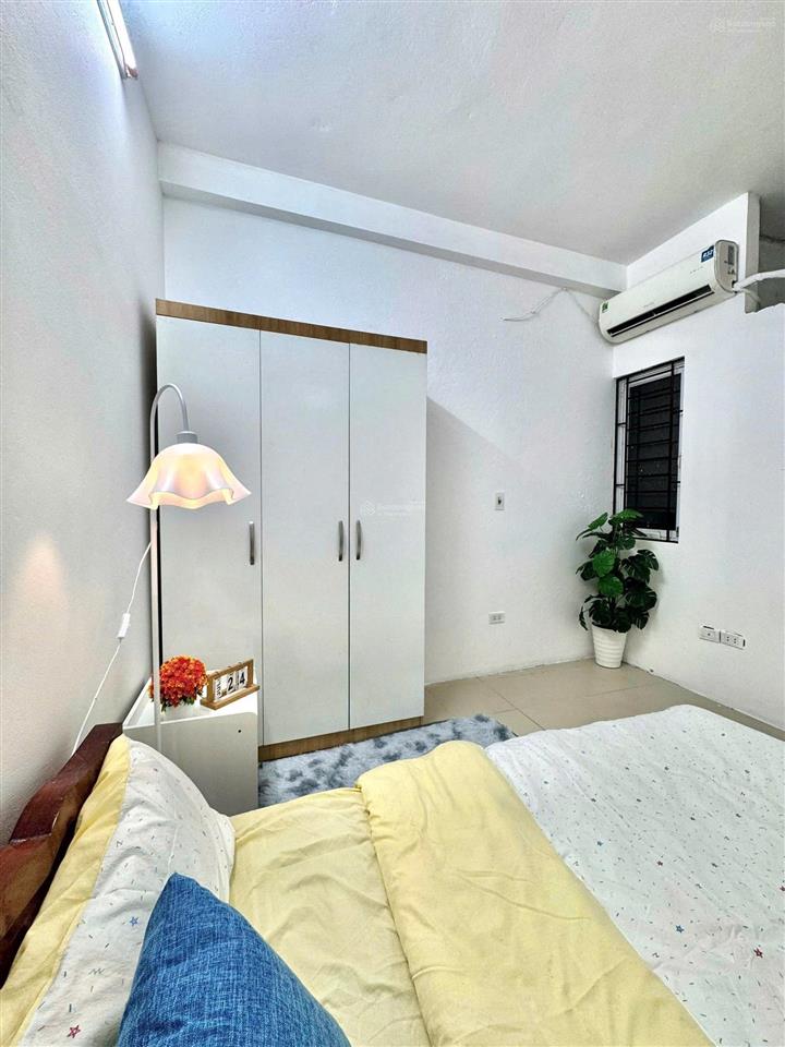 Phòng full đồ máy giặt riêng 322 mỹ đình ban công