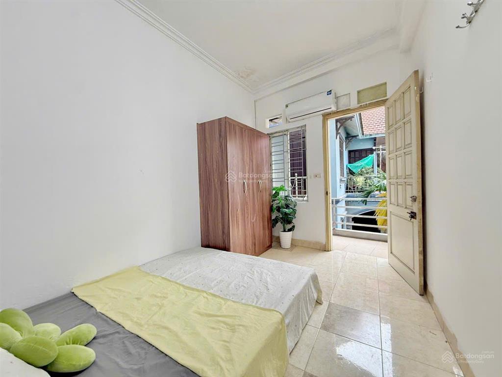 Phòng cửa sổ thoáng 49 chính kinh, thanh xuân