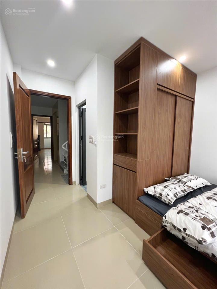 Phòng đủ đồ máy giặt riêng 61 bằng liệt, ban công thoáng