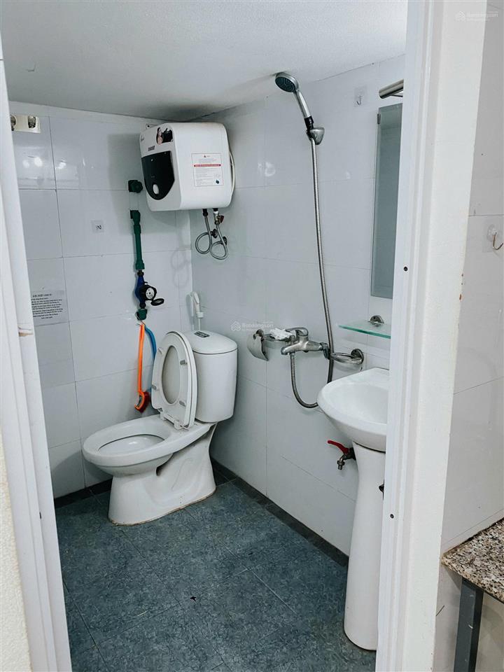 Phòng cửa sổ thoáng 255 cầu giấy 3tr7