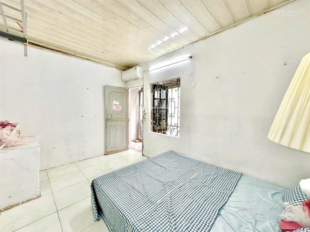 Phòng trọ thoáng 91 cầu diễn 2tr5