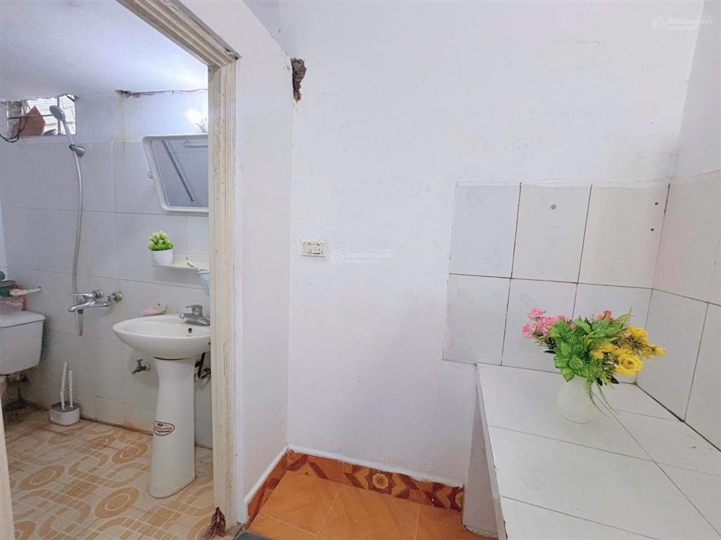 Phòng trọ 92 nguyễn khánh toàn, cầu giấy 3tr