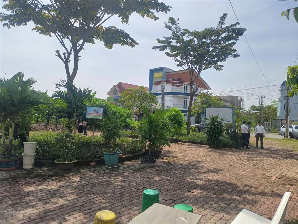 Bán nhà mặt phố tại mt đường d4, lái thiêu, 129m2, view đẹp, giá siêu hời