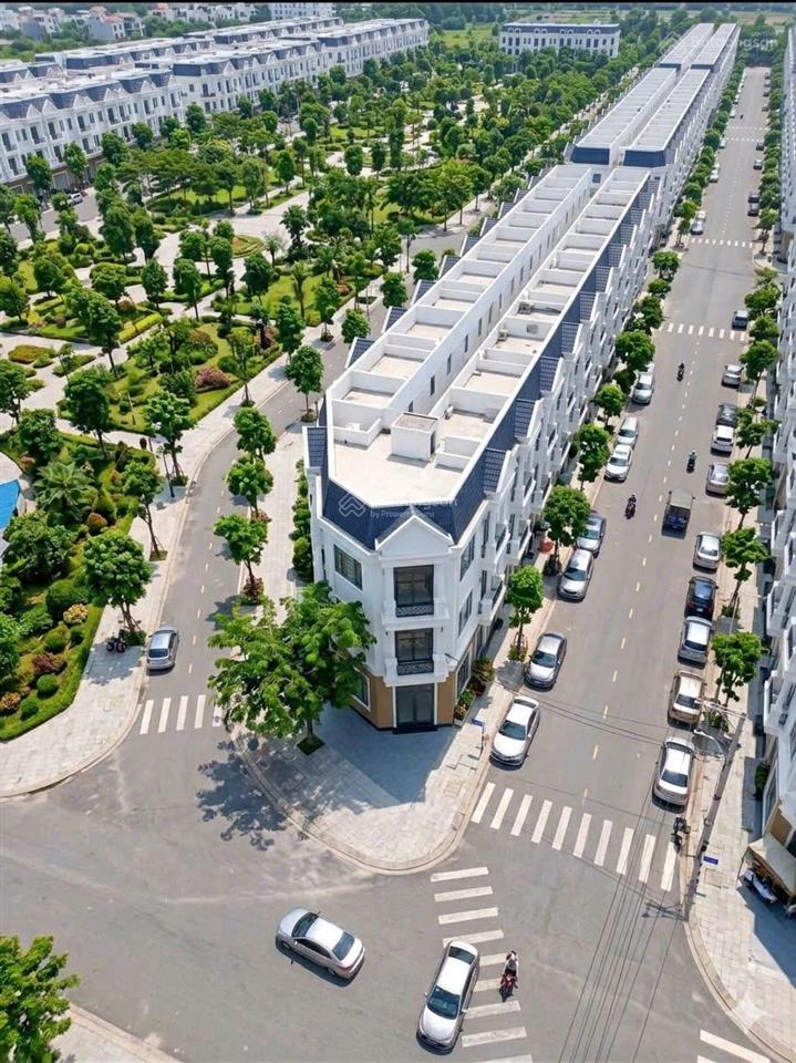 Bán nhà mặt phố tại mt đường d4, lái thiêu, 129m2, view đẹp, giá siêu hời