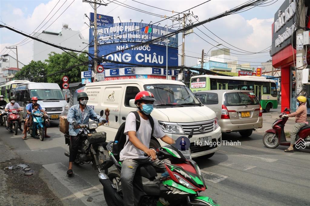 Nhà 253m2 ngang 7m  mt đỗ xuân hợp q2  cần bán gấp