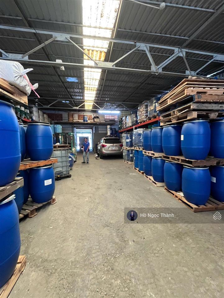 Nhà 253m2 ngang 7m  mt đỗ xuân hợp q2  cần bán gấp