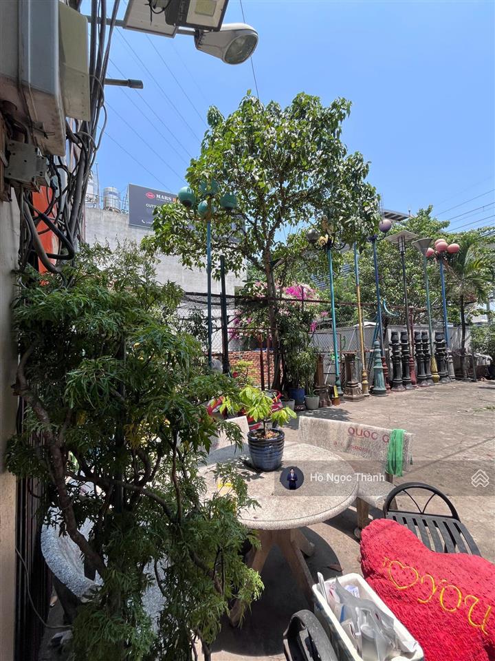 Nhà đất 226m2 ngang 10m  mặt tiền nguyễn văn bá  metro trường thọ