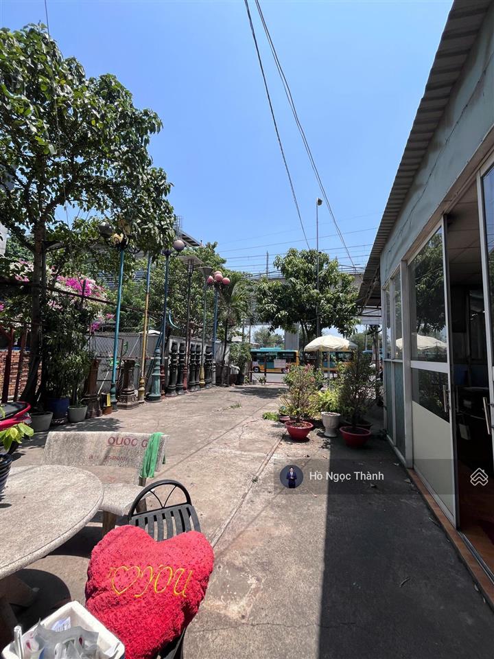 Nhà đất 226m2 ngang 10m  mặt tiền nguyễn văn bá  metro trường thọ