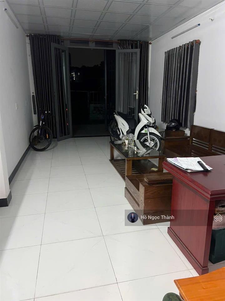 Bán nhà 60,2m² đường thông, giá tốt đường số 11 khu linh xuân