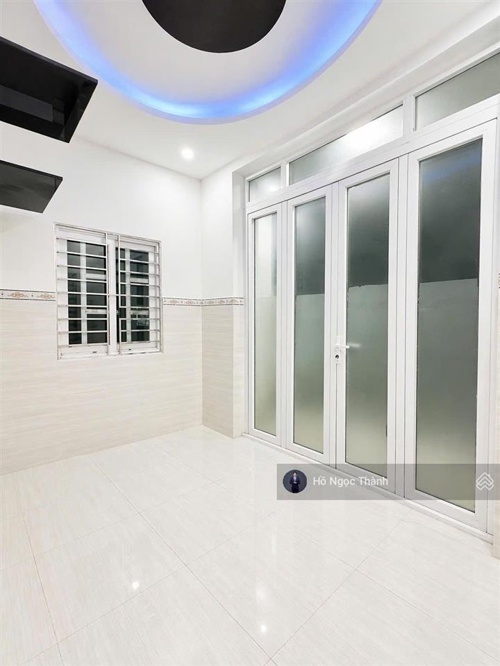 Giảm 500tr còn 5.8 tỷ bán nhà linh tây thủ đức giá tốt khu vực