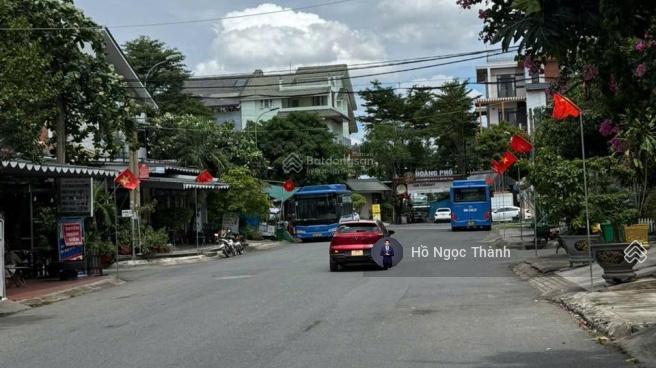Nhà 147,9m2 ngang 9.2m  đường số 25  khu bên sông  hiệp bình chánh