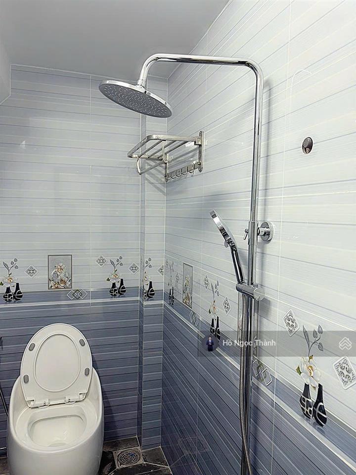 Nhà trệt lầu đường cây keo gần tô ngọc vân 70m bán rẻ