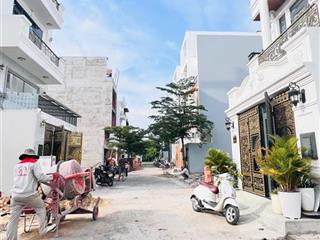 Bán nhà kdc 1181 lê văn lương phước kiển nhà bè