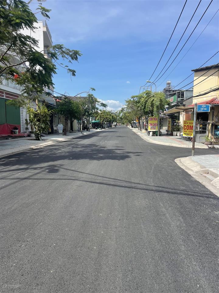 Bán đất mặt tiền lê thị tám nhơn đức,  0939 500 ***