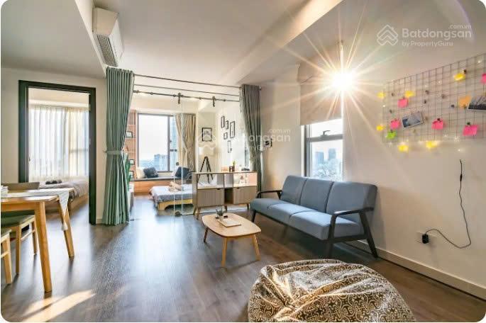 Bán nhanh tresor căn 1pn 50m2 (officetel) giá bán 5tỷ4  sẵn hđ thuê dài hạn  alo hoàng 0901 995 ***