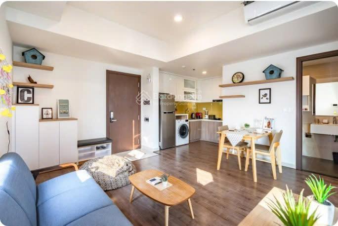 Bán nhanh tresor căn 1pn 50m2 (officetel) giá bán 5tỷ4  sẵn hđ thuê dài hạn  alo hoàng 0901 995 ***