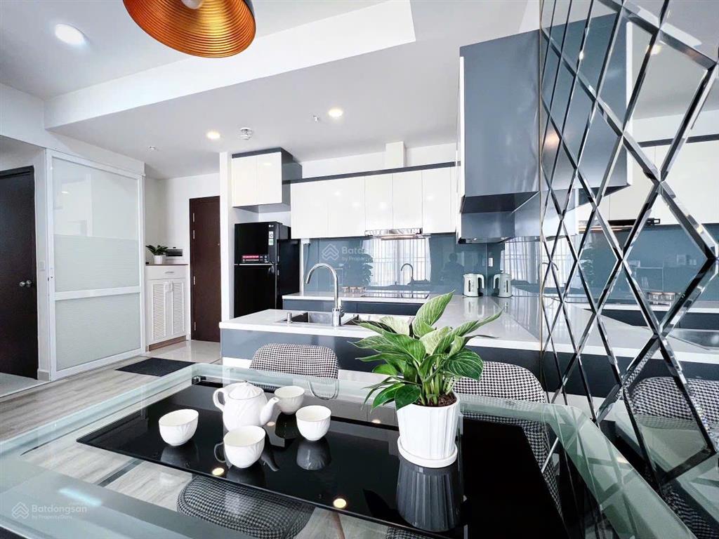 Lãi sất tăng kẹt tài chính bán gấp 2pn 2wc | 75m2 | giá 7,950 tỷ | đầy đủ nội thất |  0901 995 ***