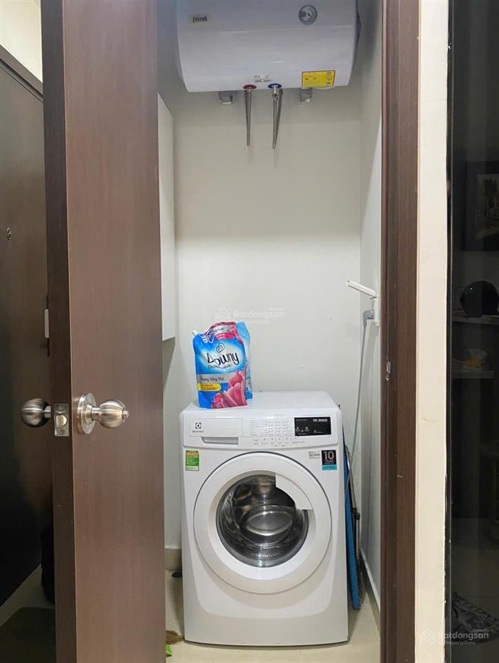 Bán nhanh tresor  căn 2pn 1wc 65m2 giá bán 6tỷ95  full nội thất như hình  alo hoàng 0901 995 ***