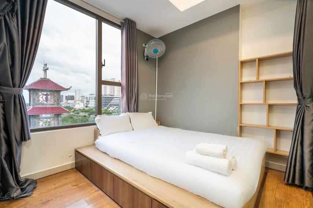 Chủ nhà cần bán nhanh căn studio river gate  33m2  view thoáng  3tỷ6   0901 995 ***