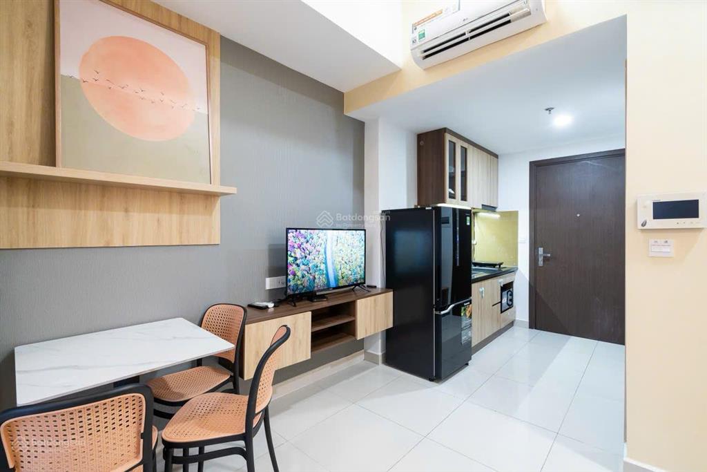 Chủ nhà cần bán nhanh căn studio river gate  33m2  view thoáng  3tỷ6   0901 995 ***