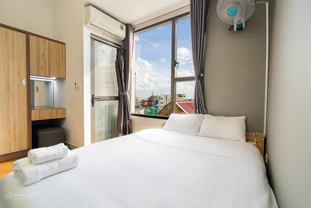 Chủ nhà cần bán nhanh căn studio river gate  33m2  view thoáng  3tỷ6   0901 995 ***