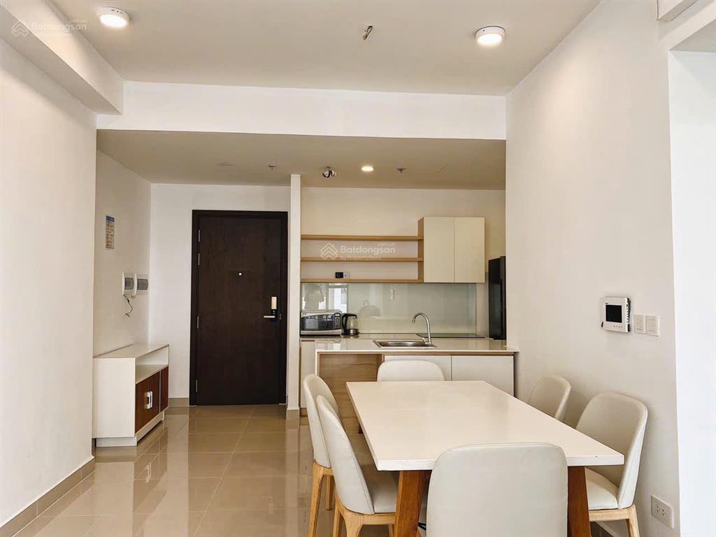 Bán căn hộ saigon royal 2pn 2wc giá 9 tỷ giá tốt view nội khu   0901 995 ***