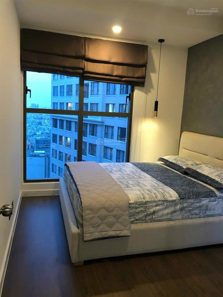 Bán căn hộ saigon royal 2pn 2wc giá 6,8 tỷ giá tốt view nội khu   0901 995 ***