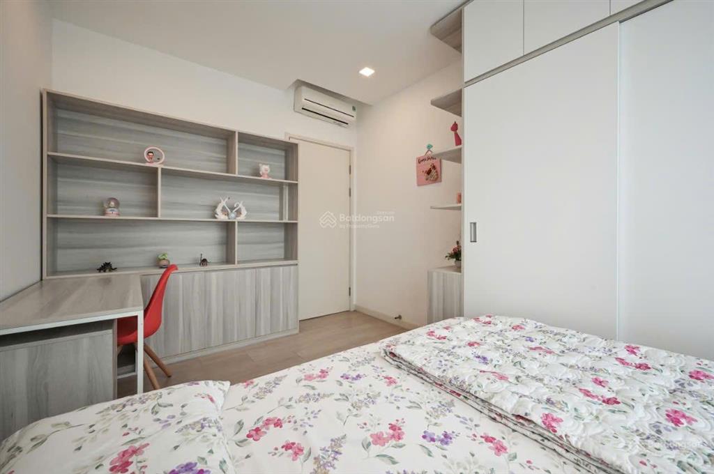 Bán nhanh ch the view 4pn giá 15,5 tỷ (đã có sổ)  tầng cao  full nội thất,  0901.995.29