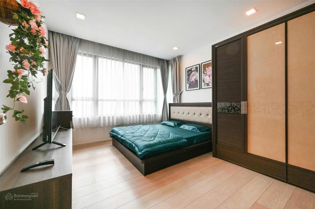 Bán nhanh ch the view 4pn giá 15,5 tỷ (đã có sổ)  tầng cao  full nội thất,  0901.995.29