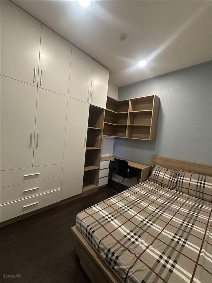 Ngắn/dài hạn! cho thuê cc tresor 65m2 2pn nội thất cao cấp view sông ngay q4  0972 474 ***