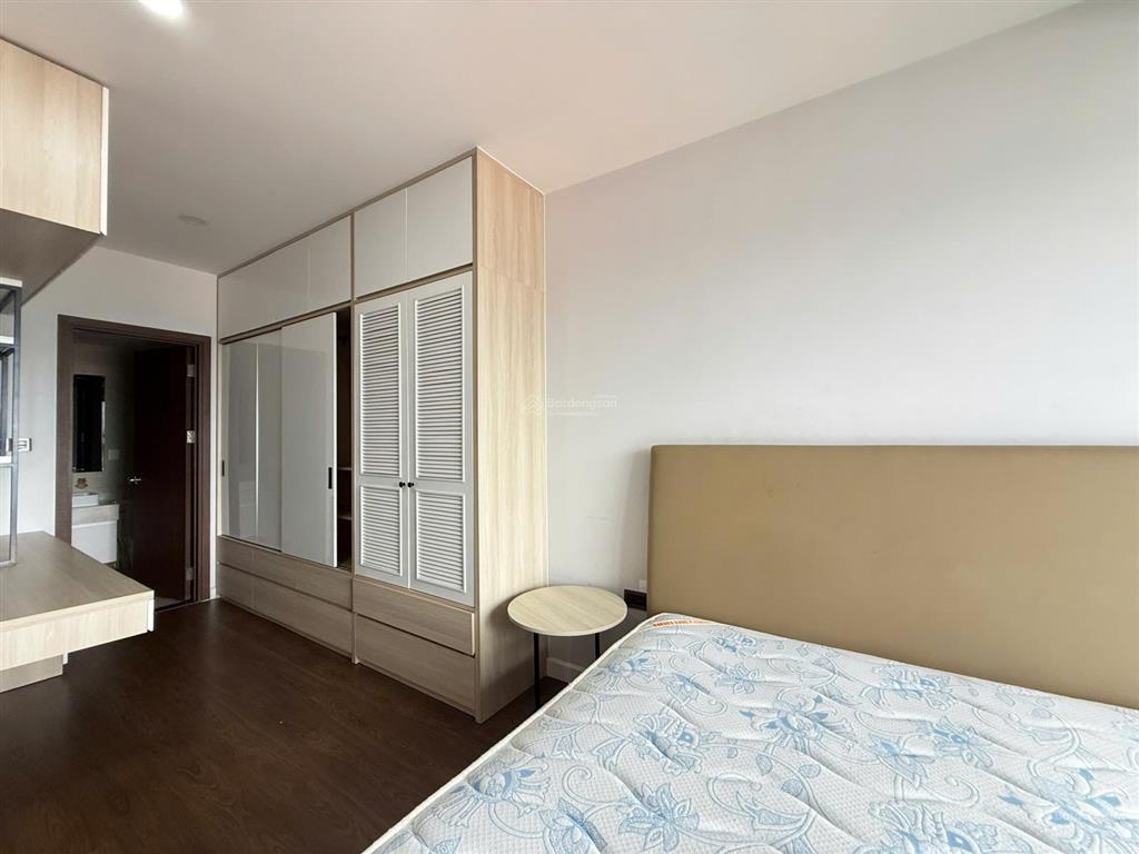 Cho thuê căn hộ saigon royal q4 88m2 2pn.2wc view sông landmark 28.5 triệu/tháng  0972 474 ***