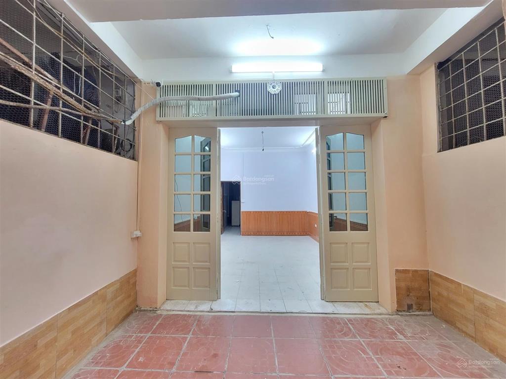 Cho thuê nhà ngõ 106 hoàng quốc việt làm văn phòng