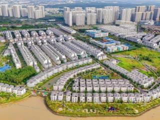Nhà phố 5 tầng hoàn thiện có máy lạnh giá 30tr tại vinhomes quận 9