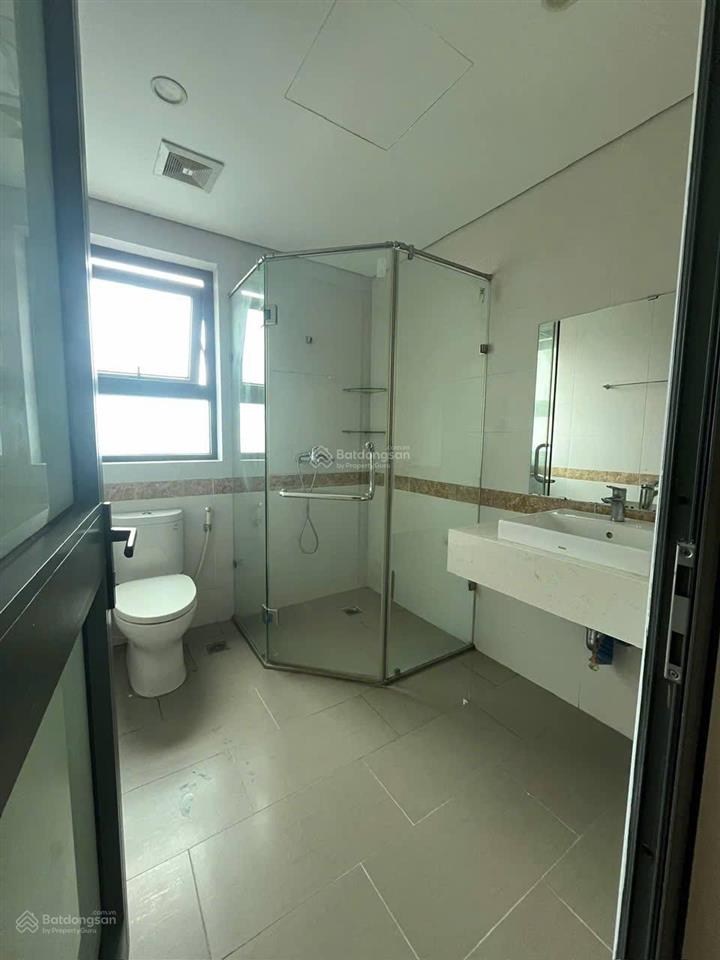 Cho thuê căn hộ chung cư mỹ đình plaza 2, 102 m2, 3 phòng ngủ, 2 wc, view công viên, pháo hoa